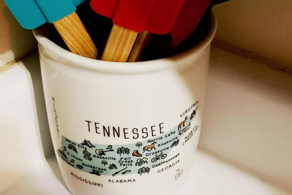 Four Private Suites - Hot Tub - Arcade - Fast Wi-Fi - One Minute To Parkway Fun Pigeon Forge Ngoại thất bức ảnh
